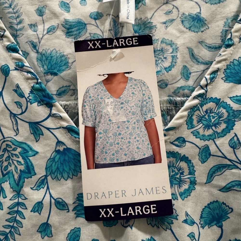 Draper James Blue and White Floral Blouse - Picture 6 of 6